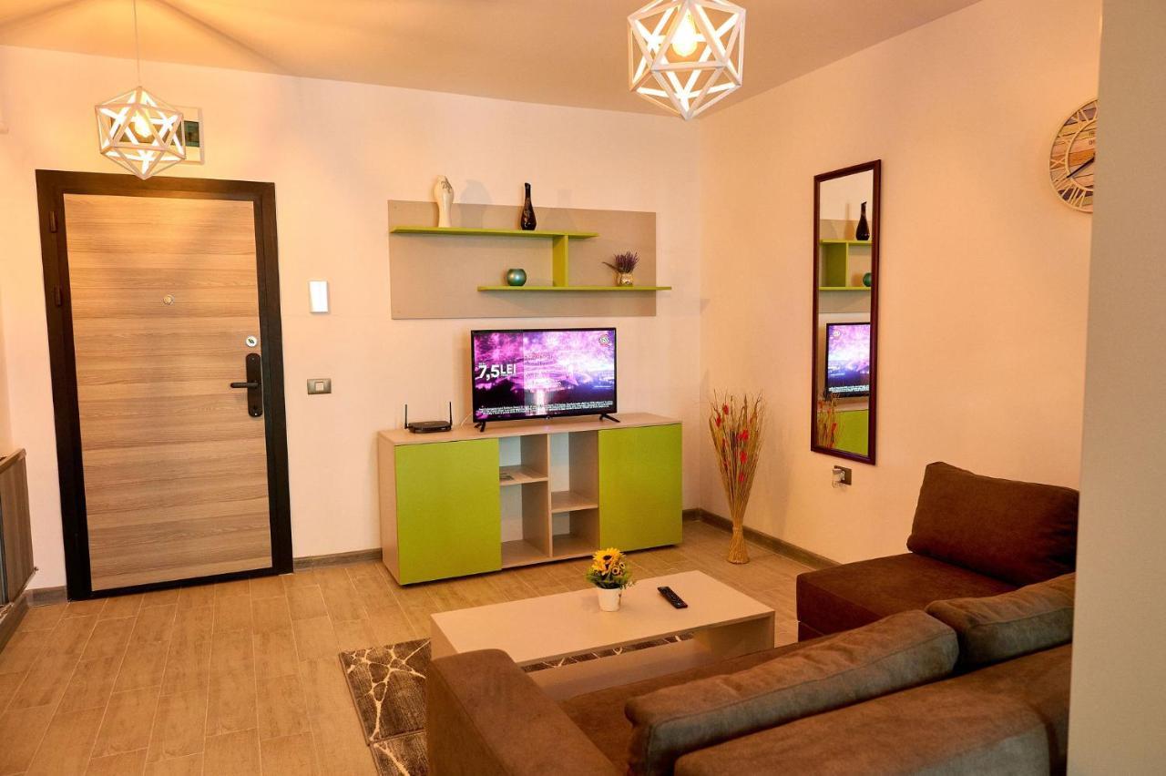 Orizont Sea View Apartment- Spa N Pools Beach Resort Мамая Экстерьер фото